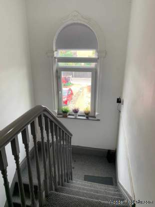 Additional Property Image 25 bedroom House for sale in Barnsley 2