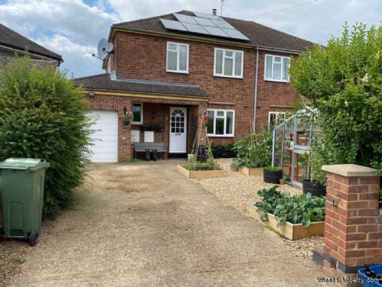 3 bedroom Semi Detached to rent in Milton Keynes