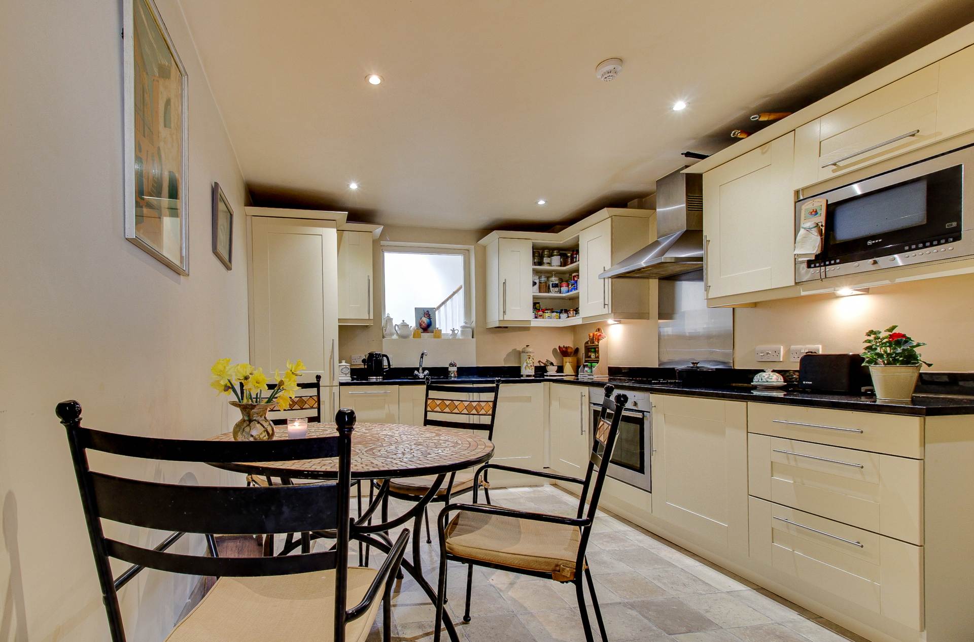 Additional Property Image 2 bedroom Apartment for sale in Lewes 12