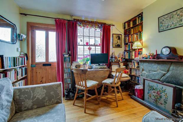 Additional Property Image 2 bedroom Terraced for sale in Lewes 3