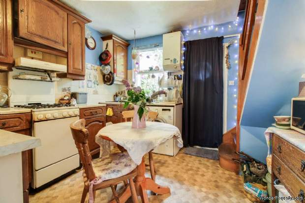 Additional Property Image 2 bedroom Terraced for sale in Lewes 4