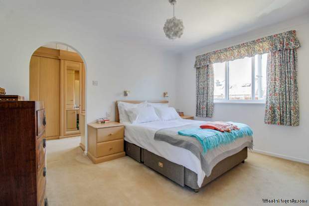 Additional Property Image 5 bedroom Detached for sale in Lewes 14