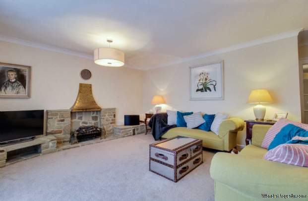 Additional Property Image 2 bedroom Detached Bungalow for sale in Seaford 4