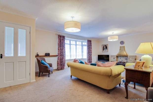 Additional Property Image 2 bedroom Detached Bungalow for sale in Seaford 5