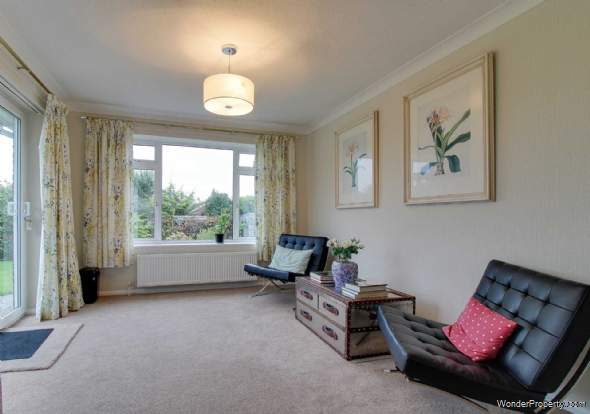Additional Property Image 2 bedroom Detached Bungalow for sale in Seaford 9