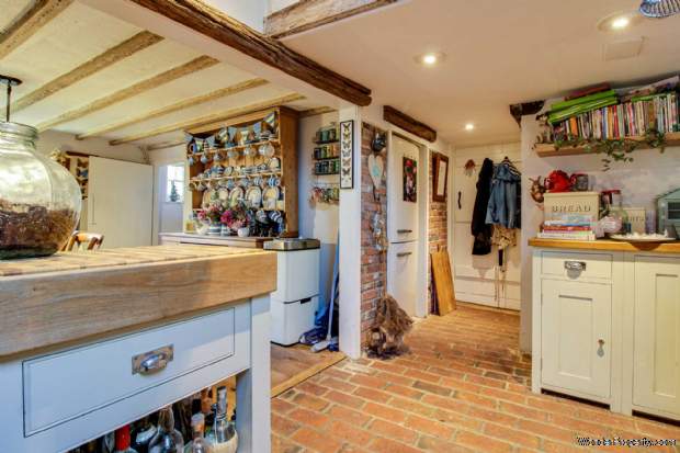 Additional Property Image 4 bedroom Cottage for sale in Newhaven 9