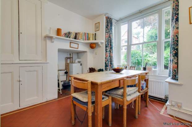 Additional Property Image 4 bedroom Detached for sale in Lewes 11