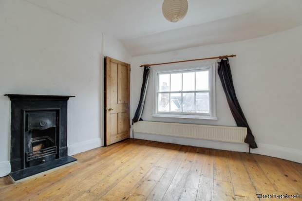 Additional Property Image 2 bedroom Apartment for sale in Lewes 2