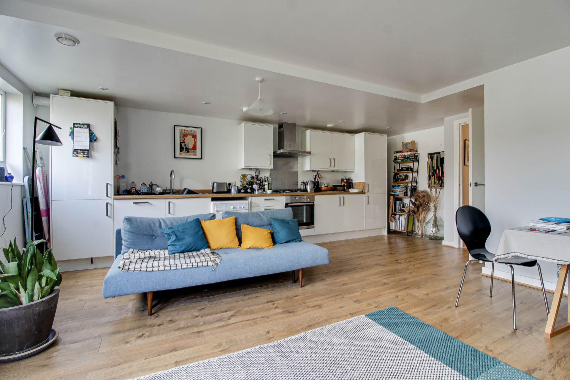 Additional Property Image 2 bedroom Apartment for sale in Lewes 3