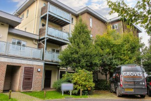 2 bedroom Apartment for sale in Lewes