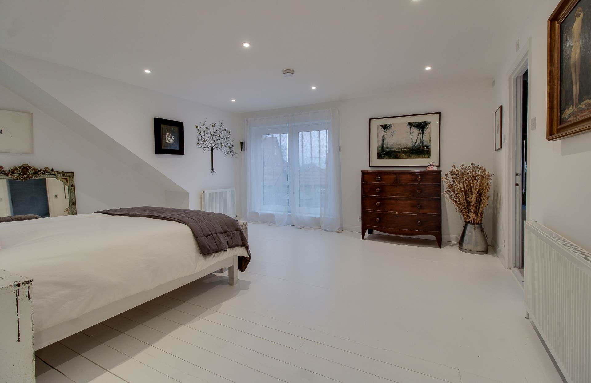 Additional Property Image 4 bedroom Detached for sale in Lewes 16