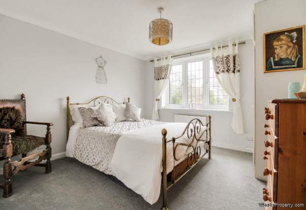 Additional Property Image 5 bedroom Detached for sale in Lewes 8