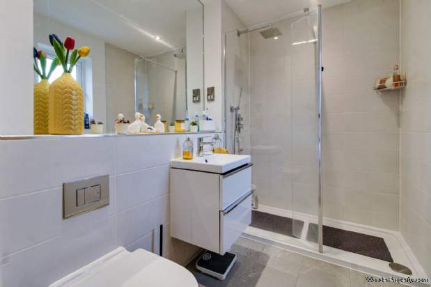 Additional Property Image 4 bedroom Detached for sale in Lewes 11