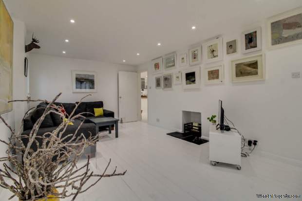 Additional Property Image 4 bedroom Detached for sale in Lewes 3