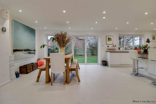 Additional Property Image 4 bedroom Detached for sale in Lewes 5