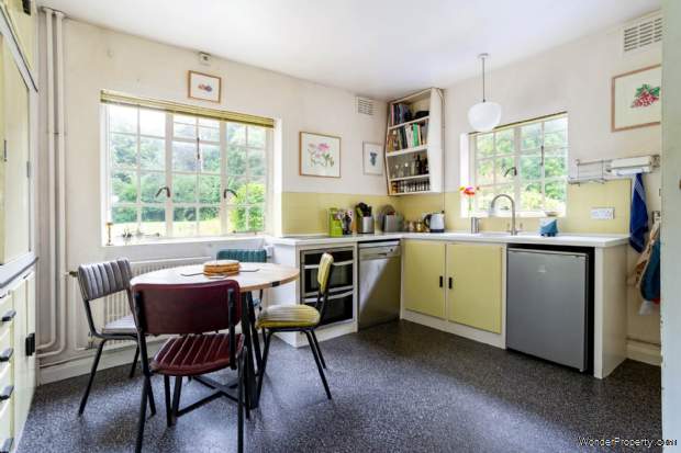 Additional Property Image 5 bedroom Detached for sale in Lewes 15