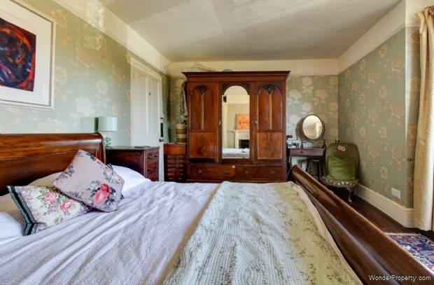 Additional Property Image 4 bedroom End of Terrace for sale in Lewes 17