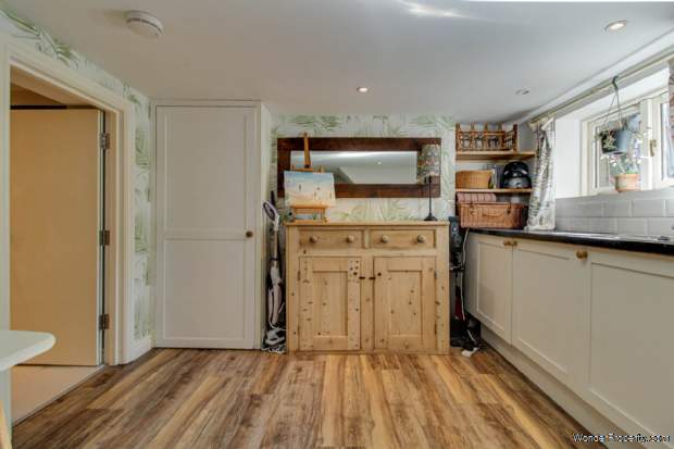 Additional Property Image 4 bedroom End of Terrace for sale in Lewes 12