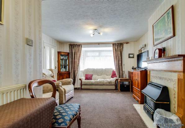 Additional Property Image 3 bedroom End of Terrace for sale in Lewes 2