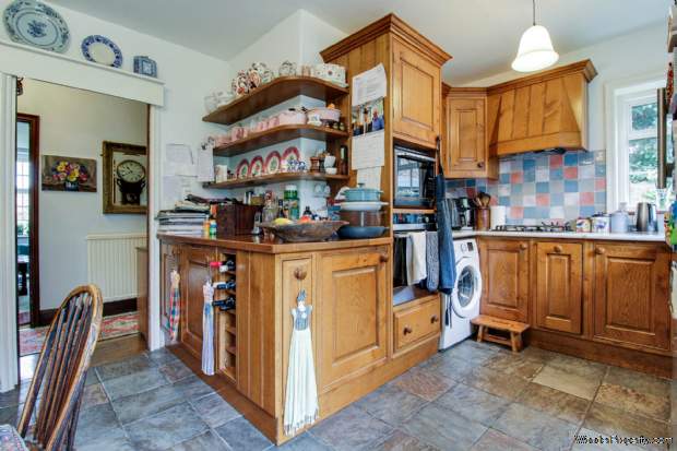 Additional Property Image 4 bedroom Detached for sale in Lewes 17