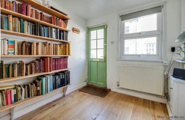 Additional Property Image 2 bedroom Cottage for sale in Lewes 3