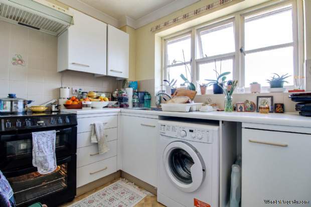 Additional Property Image 3 bedroom Apartment for sale in Lewes 4