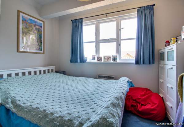Additional Property Image 3 bedroom Apartment for sale in Lewes 6