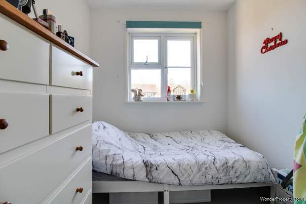 Additional Property Image 3 bedroom Apartment for sale in Lewes 7