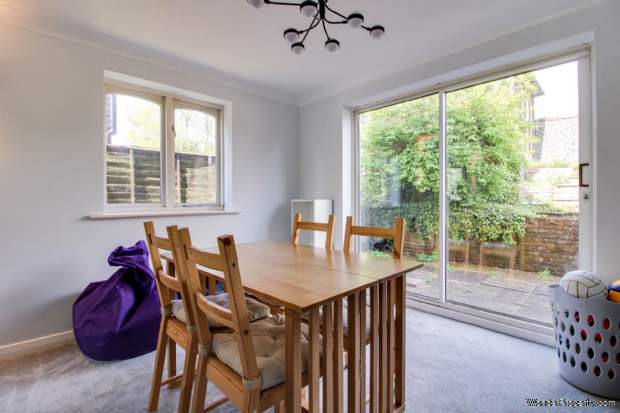 Additional Property Image 5 bedroom Detached for sale in Lewes 6