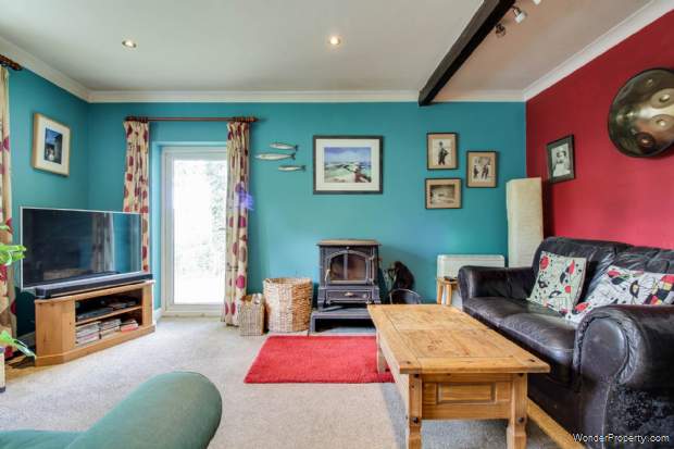 Additional Property Image 4 bedroom Detached for sale in Lewes 2