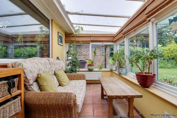 Additional Property Image 4 bedroom Detached for sale in Lewes 6