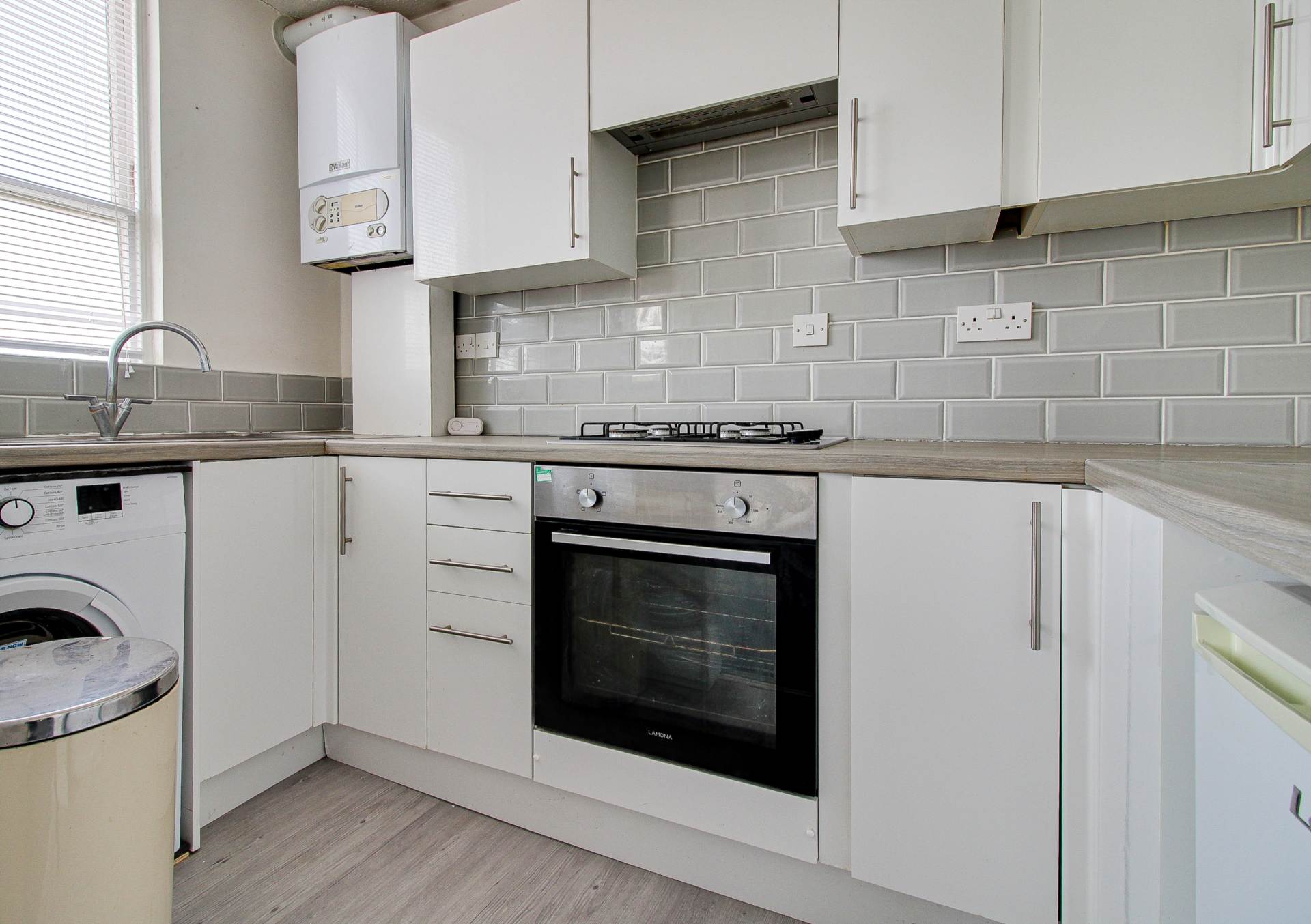 Additional Property Image 1 bedroom Flat for sale in Lewes 5