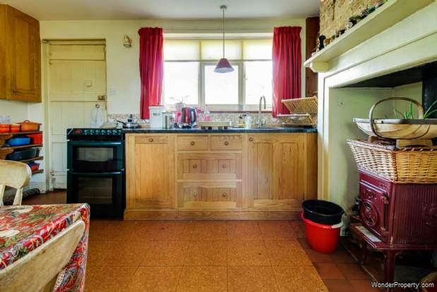 Additional Property Image 3 bedroom Detached for sale in Lewes 17