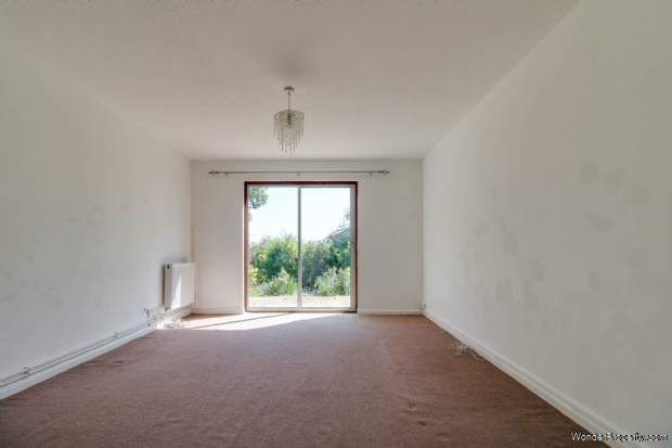 Additional Property Image 2 bedroom End of Terrace for sale in Lewes 10