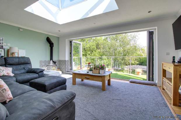 Additional Property Image 6 bedroom Detached for sale in Lewes 5