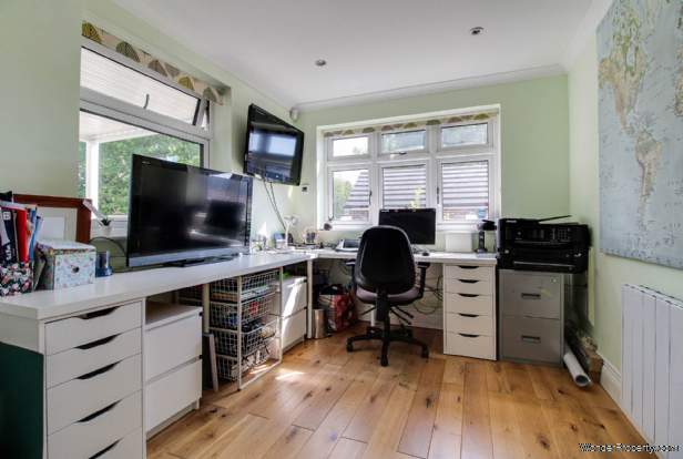 Additional Property Image 6 bedroom Detached for sale in Lewes 10