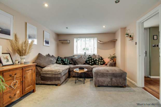 Additional Property Image 3 bedroom End of Terrace for sale in Lewes 3
