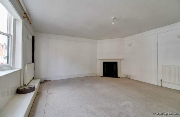 Additional Property Image 2 bedroom Maisonette for sale in Lewes 3