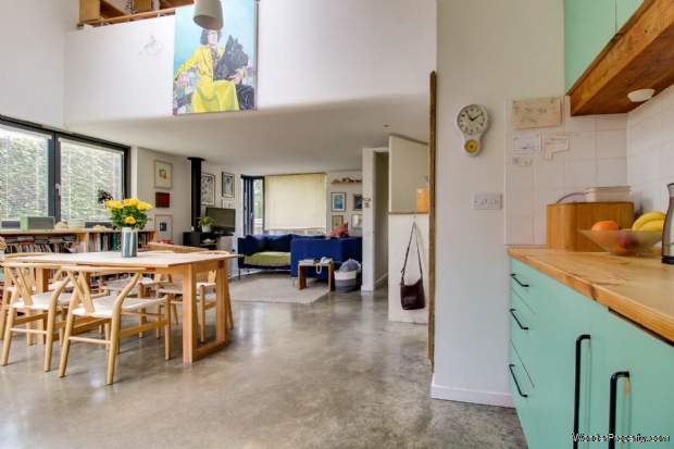 Additional Property Image 3 bedroom Detached for sale in Lewes 6