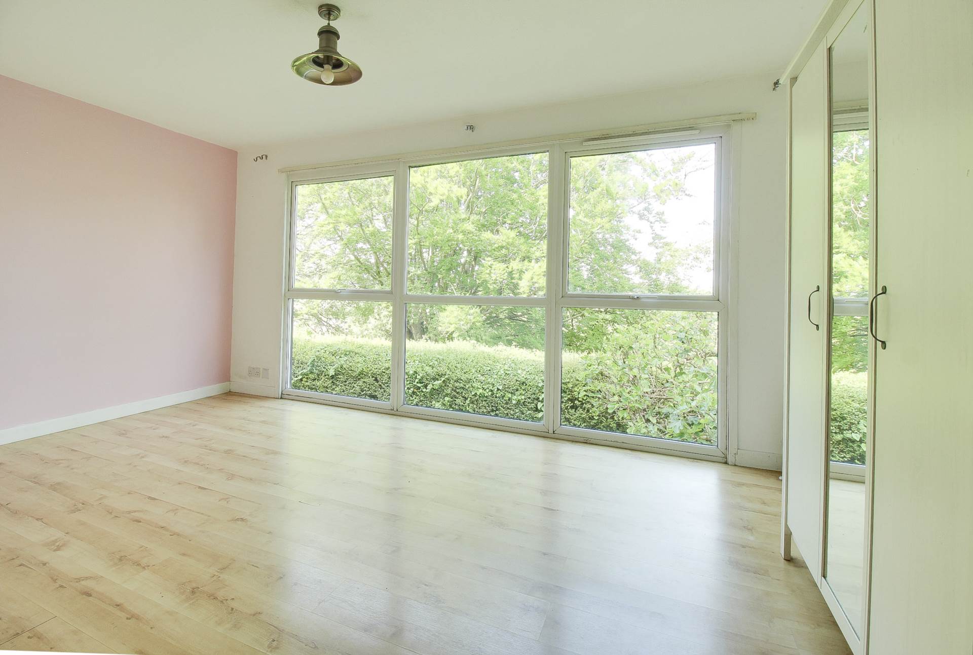 Additional Property Image 1 bedroom Studio for sale in Lewes 2