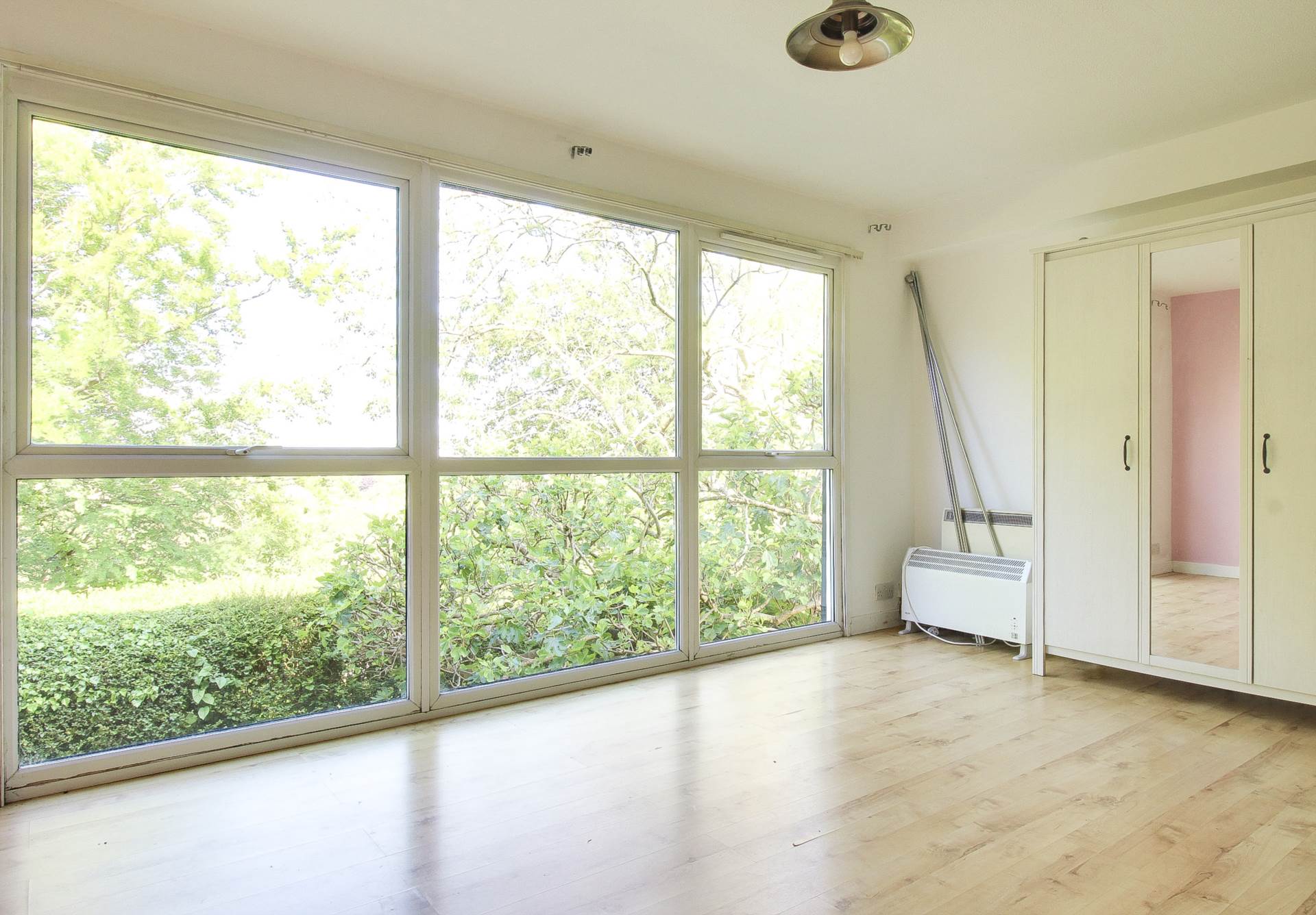 Additional Property Image 1 bedroom Studio for sale in Lewes 3