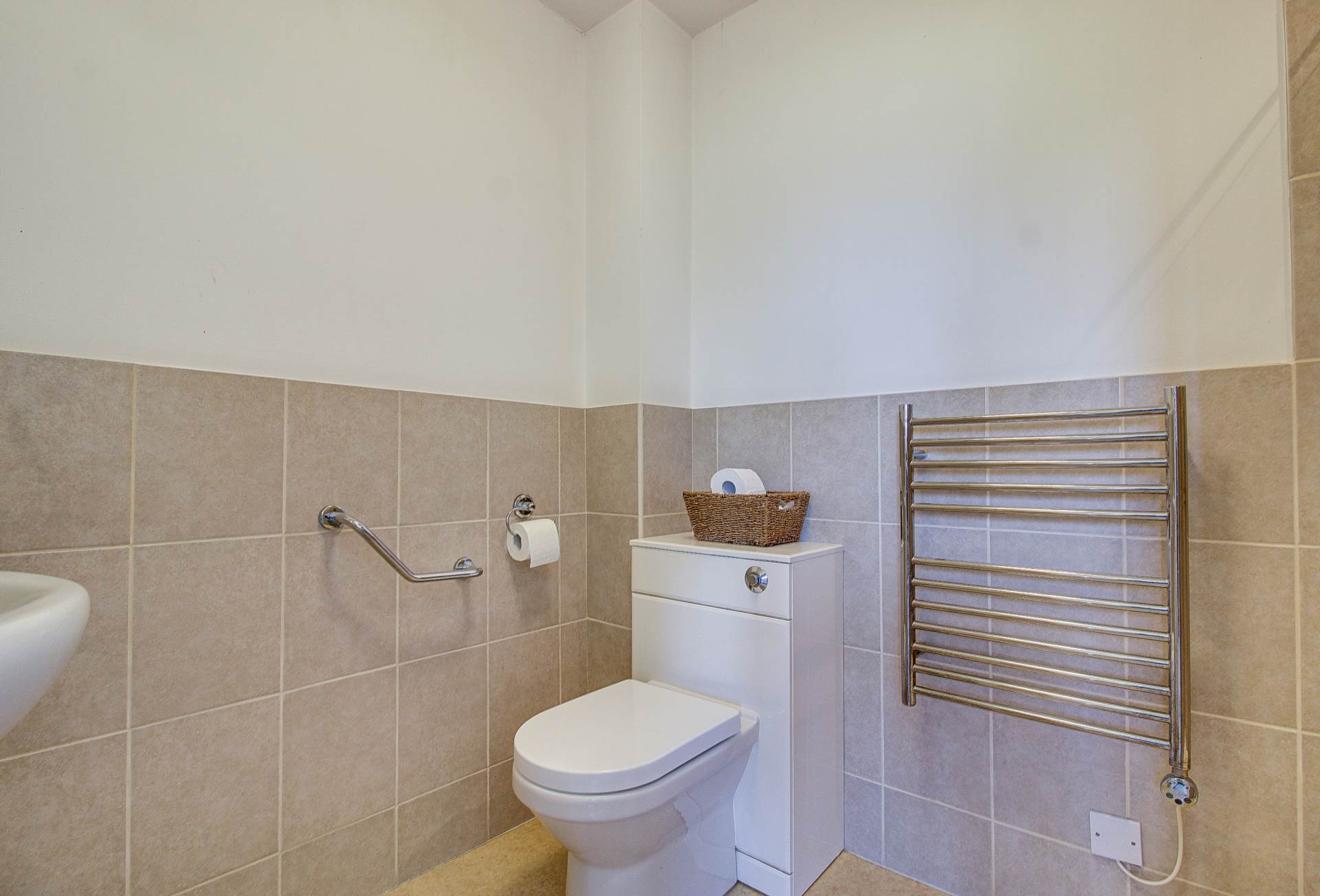 Additional Property Image 5 bedroom Semi Detached for sale in Polegate 19