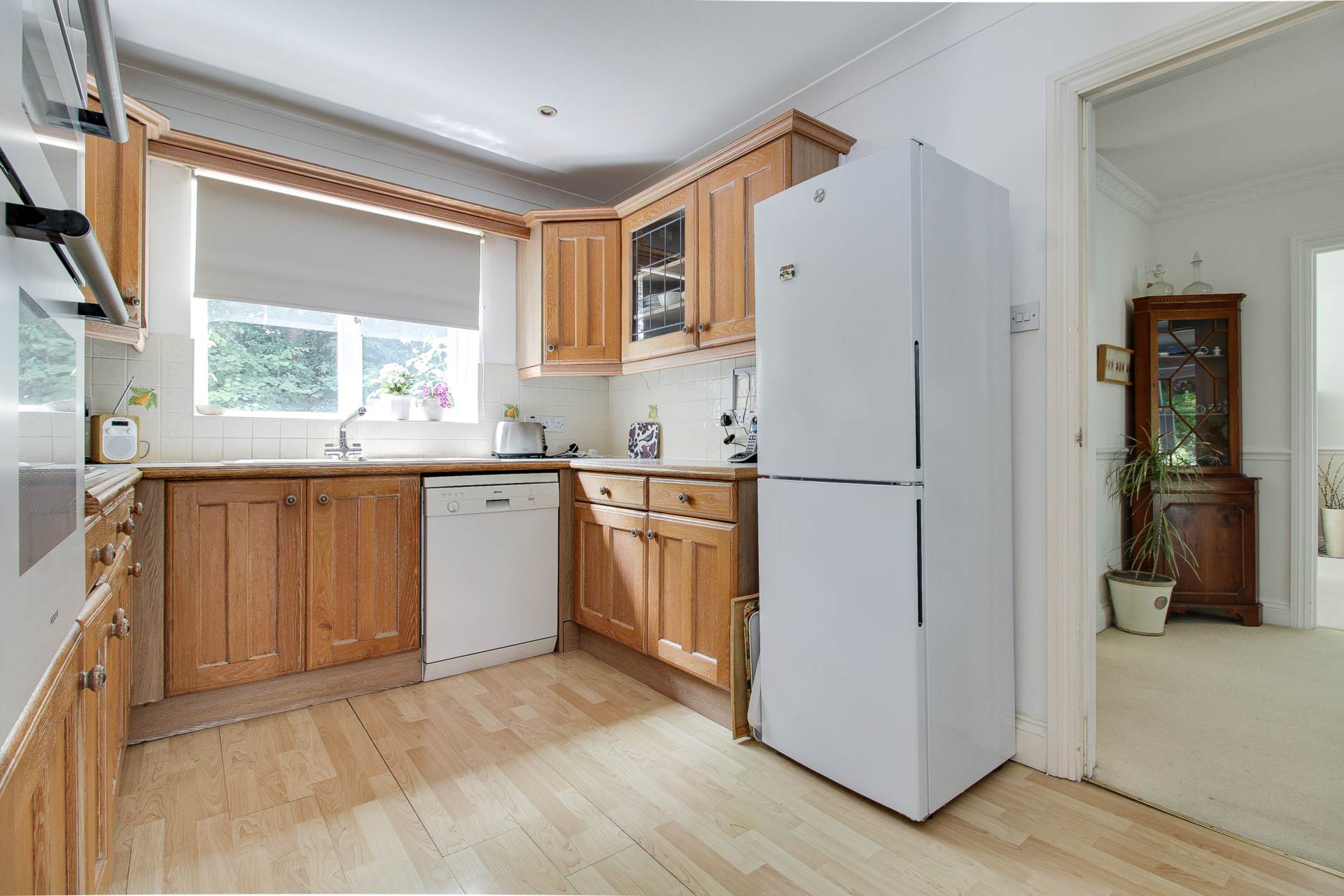 Additional Property Image 4 bedroom Detached for sale in Lewes 5