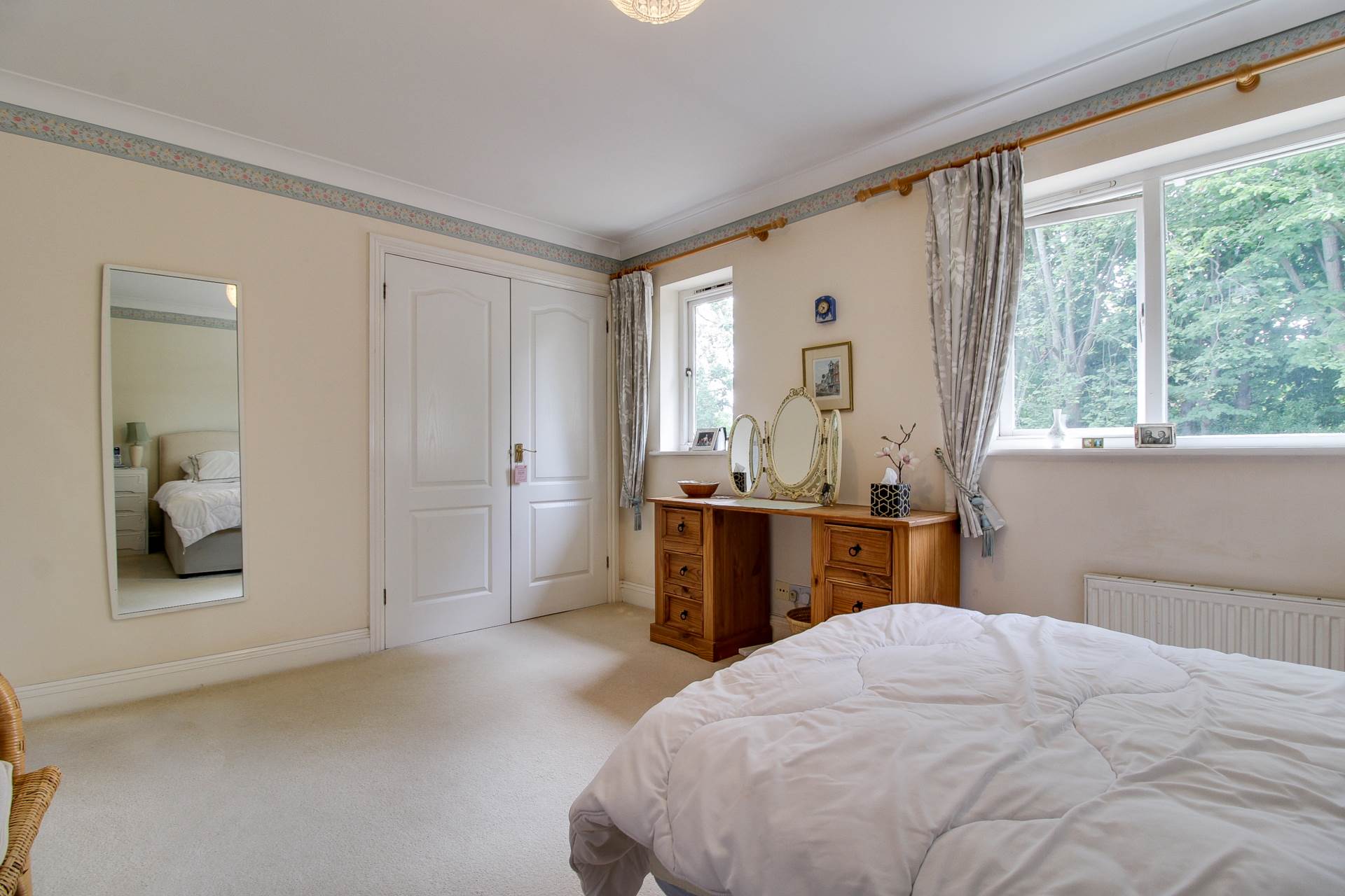 Additional Property Image 4 bedroom Detached for sale in Lewes 10