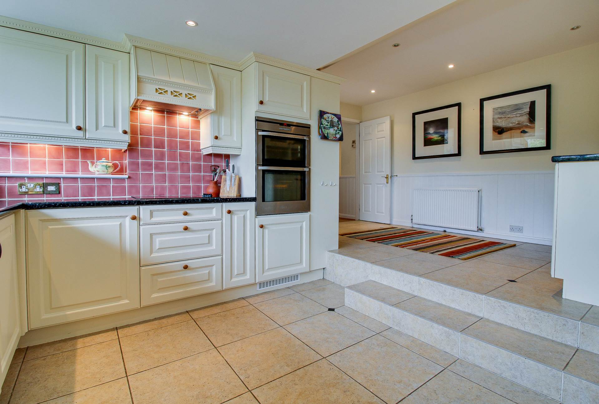 Additional Property Image 4 bedroom Link Detached House for sale in Lewes 11
