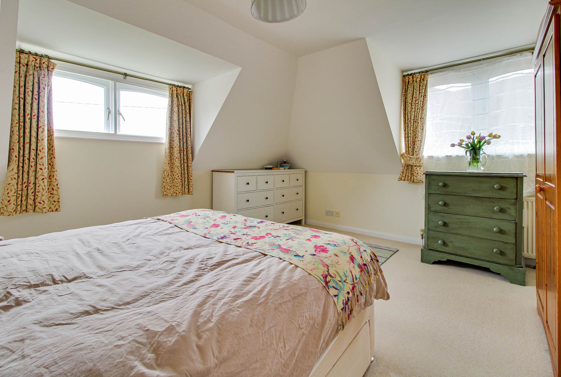 Additional Property Image 4 bedroom Link Detached House for sale in Lewes 19