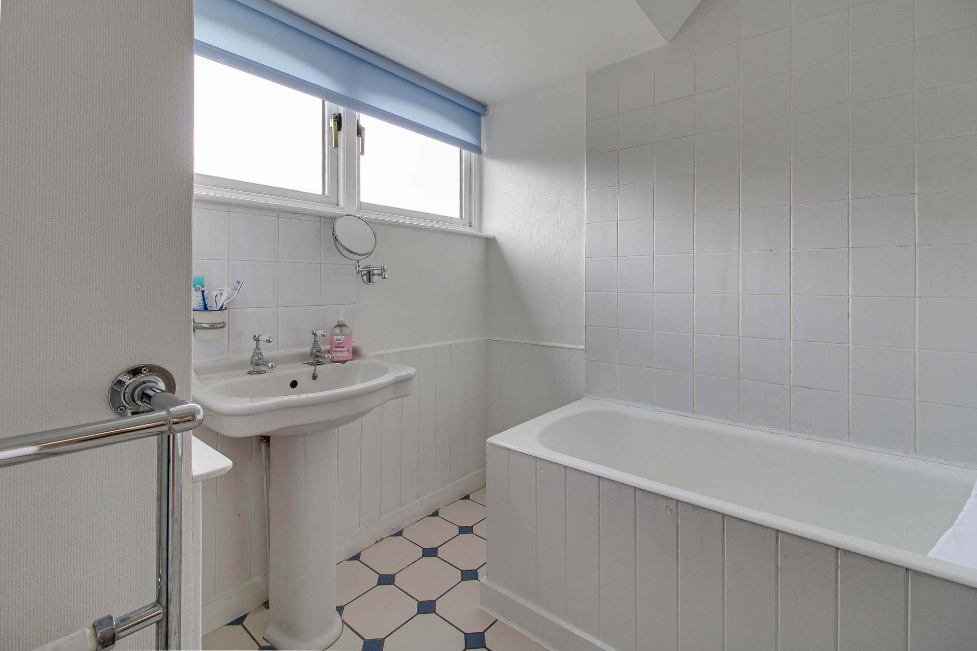 Additional Property Image 4 bedroom Link Detached House for sale in Lewes 22