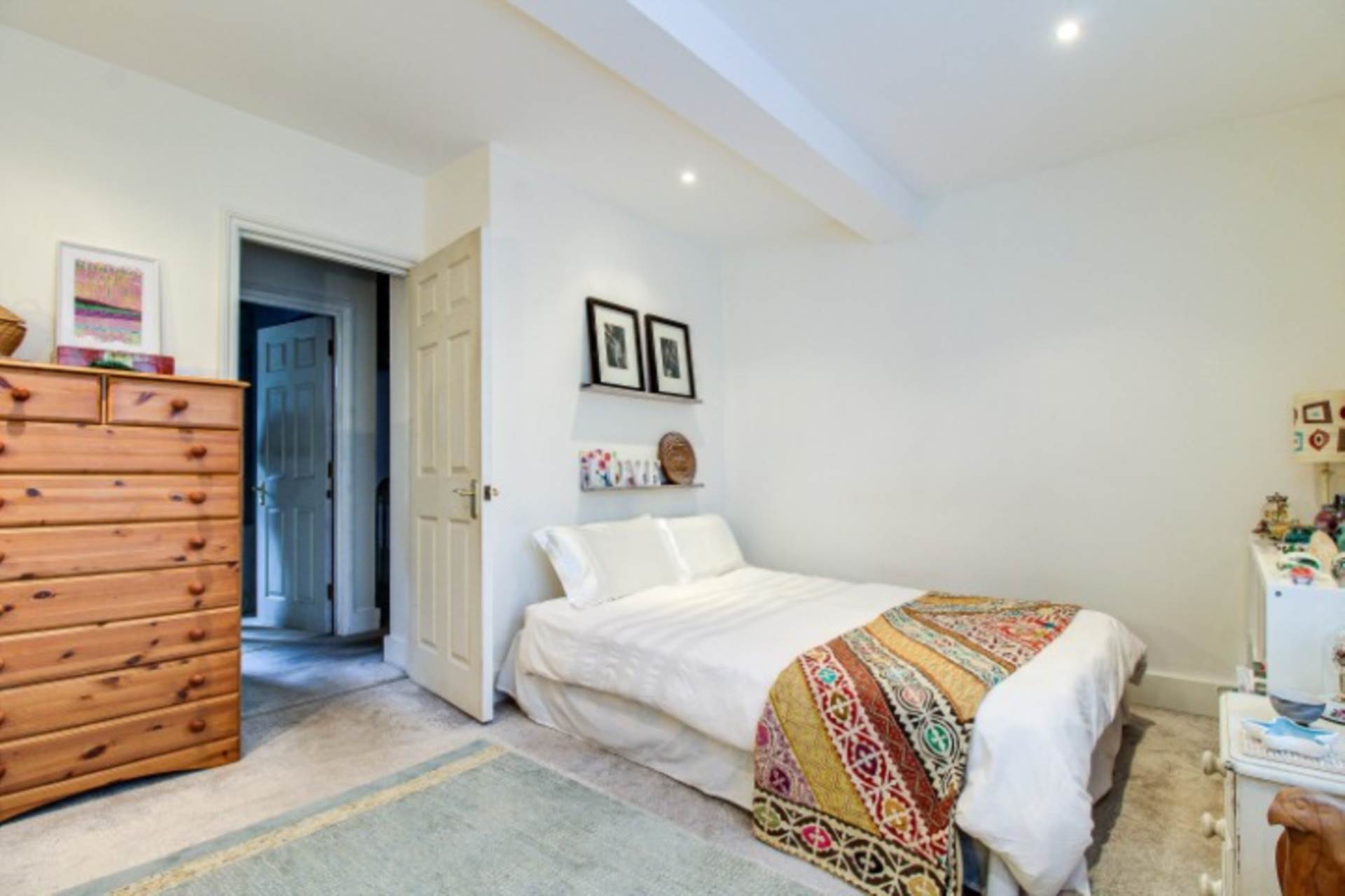 Additional Property Image 3 bedroom Town House for sale in Lewes 11
