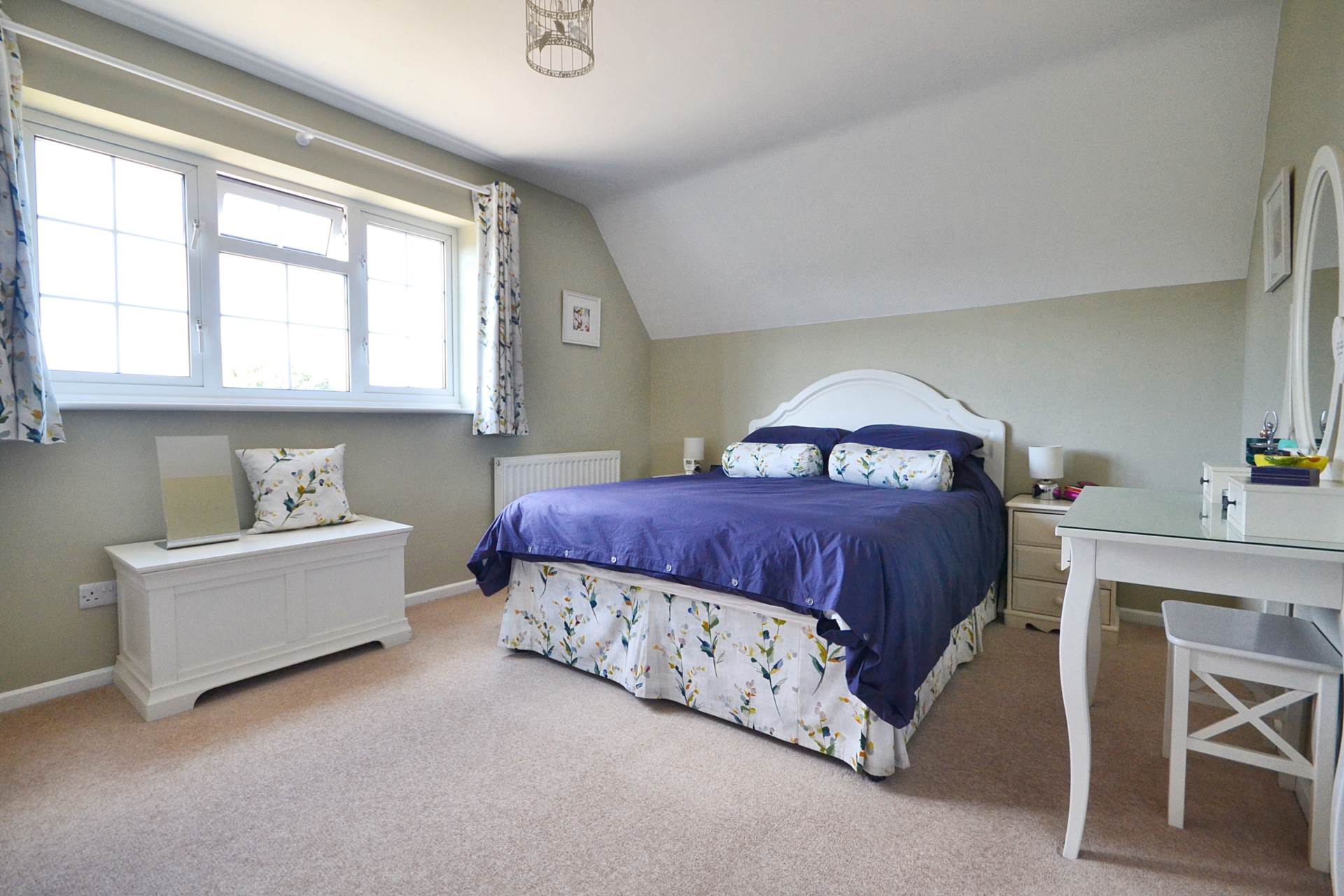 Additional Property Image 4 bedroom Detached for sale in Tewkesbury 16