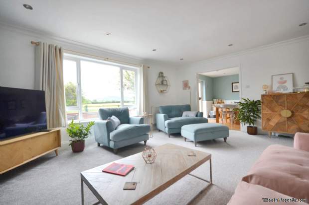 Additional Property Image 6 bedroom Detached for sale in Tewkesbury 6